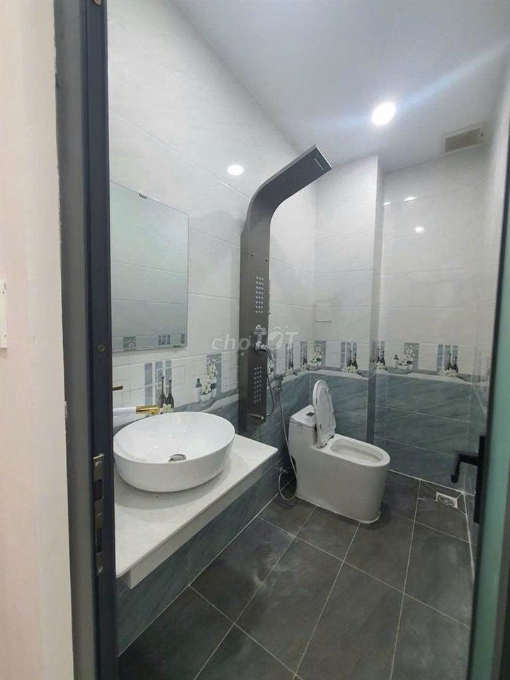 Cần cho thuê nhà MT 74A Bàu Cát 1 P.14 Q.Tân Bình