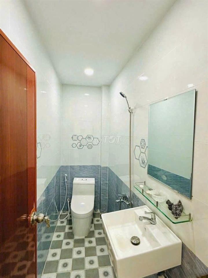 Cần cho thuê nhà 373/10A Lý Thường Kiệt P.9 Q.Tân Bình
