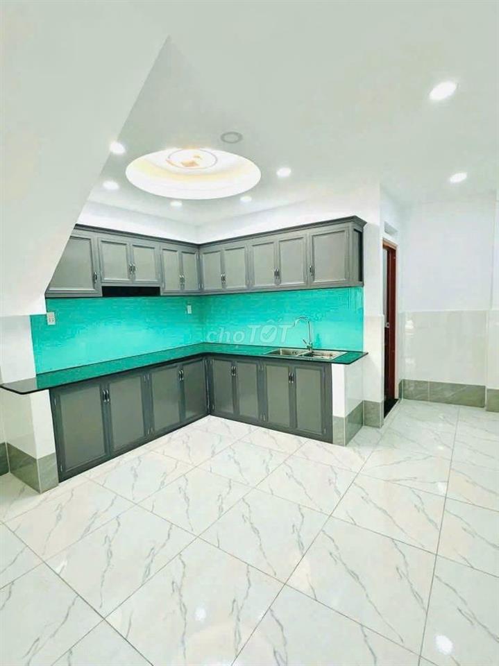 Cần cho thuê nhà 373/10A Lý Thường Kiệt P.9 Q.Tân Bình