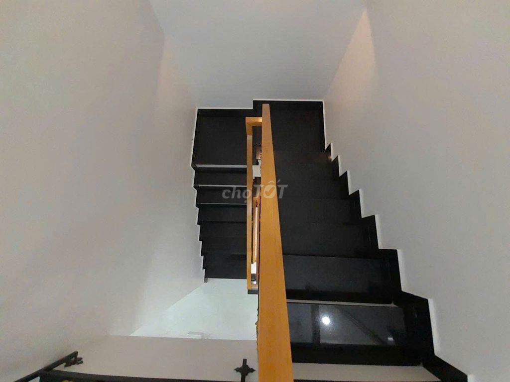 Cần cho thuê nhà MT 80A Độc Lập P.Tân Thành Q.Tân Phú