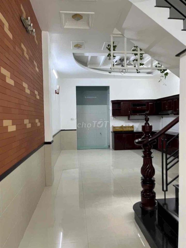 cho thuê nhà gò vấp nhà 1 tr 2 lầu sân thượng hẻm thông xe hơi