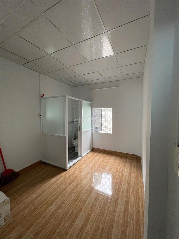 Cho thuê nhà mặt hẻm, 60m2 đường Thống Nhất hẻm thông tứ hướng