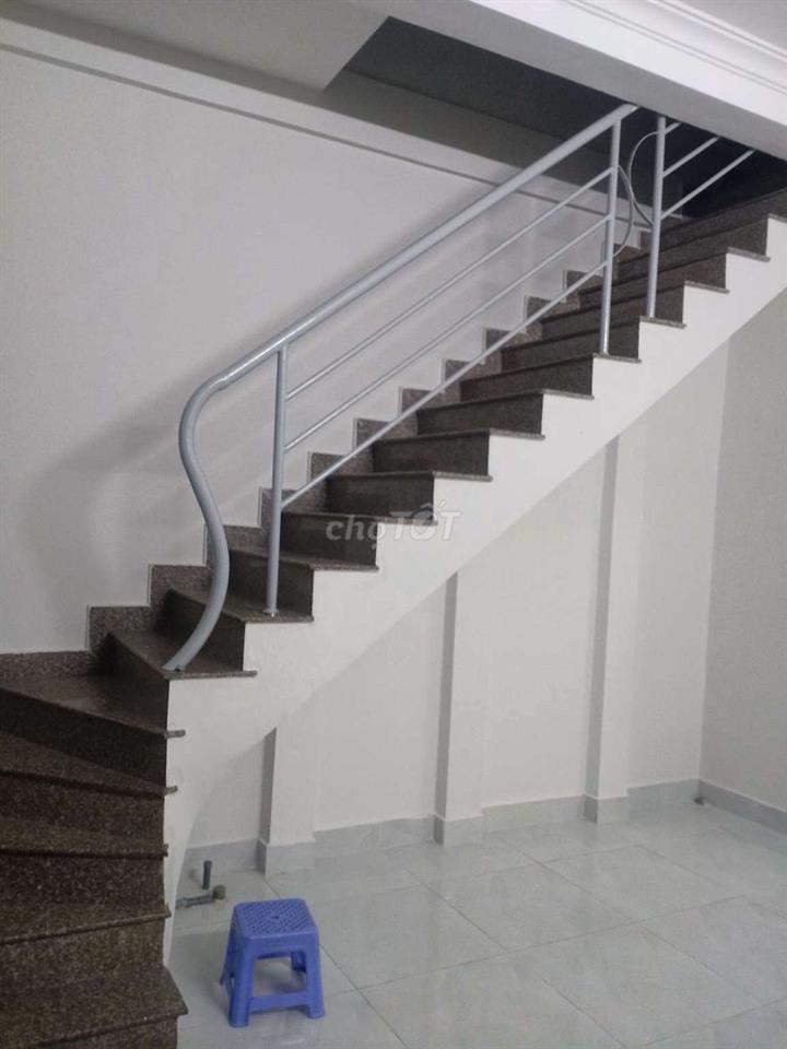 nhà đẹp cho cô chú ace, làm văn phòng hay ở gia đình rất ok luôn