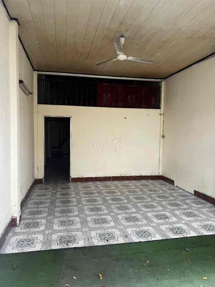 CHO THUÊ NHÀ CẤP 4 ĐÔNG HƯNG THUẬN giá tốt