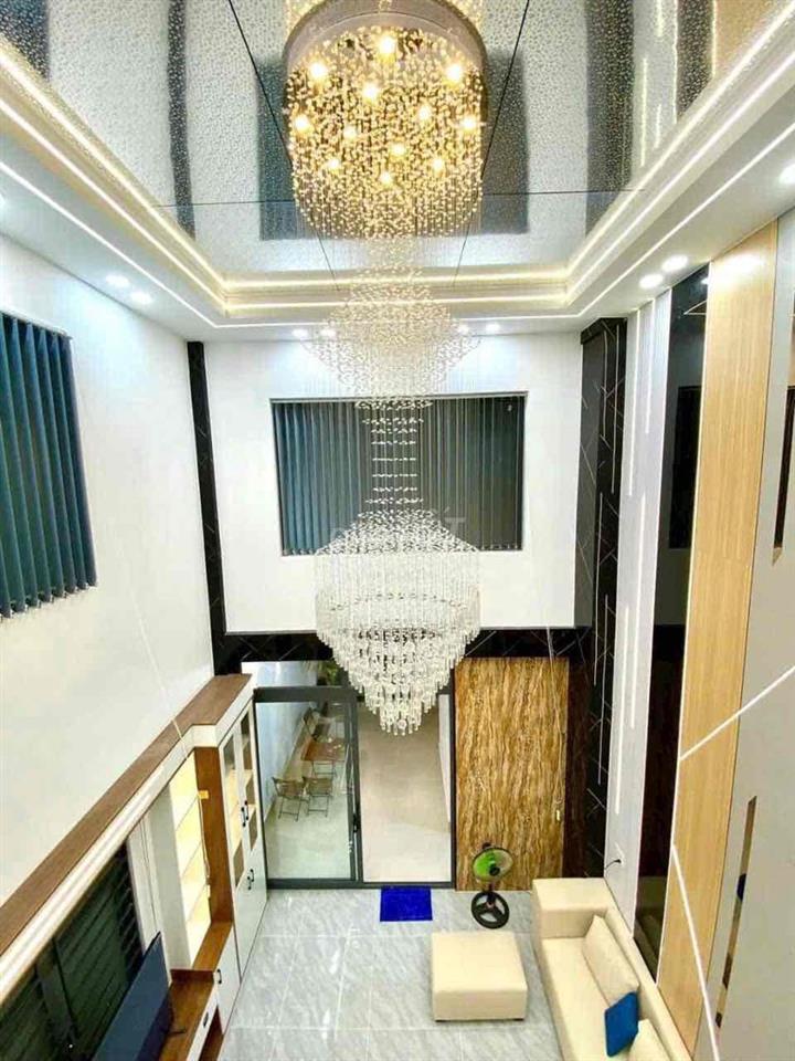 CHO THUÊ NHÀ MỚI ĐẸP FULL NỘI THẤT THẠNH XUÂN 25 GIÁ TỐT