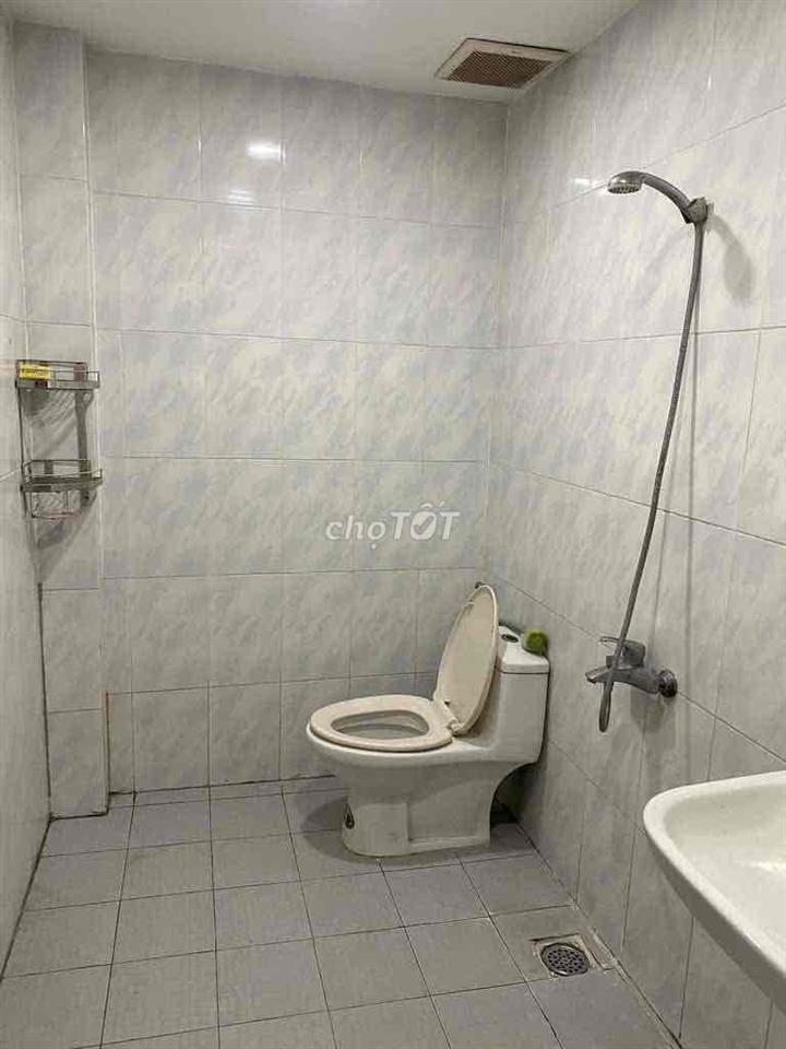 CHO THUÊ NHÀ MẶT TIỀN TTN 17 KHU 38ha GIÁ TỐT