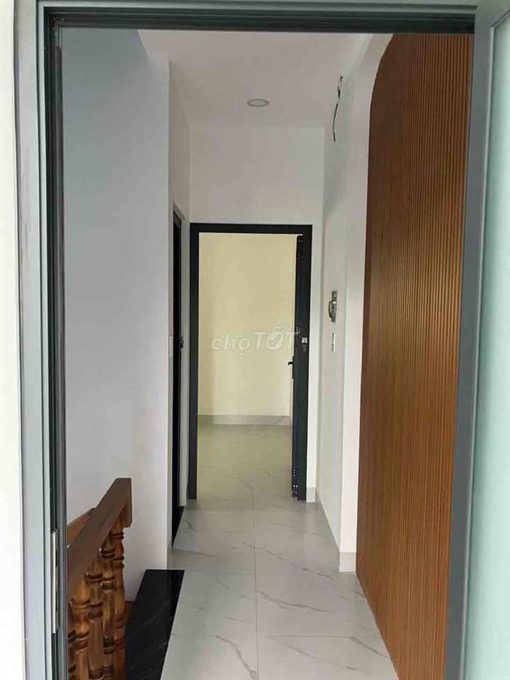 CHO THUÊ NHÀ PHAN VĂN HỚN NGAY CẦU THAM LƯƠNG GIÁ TỐT