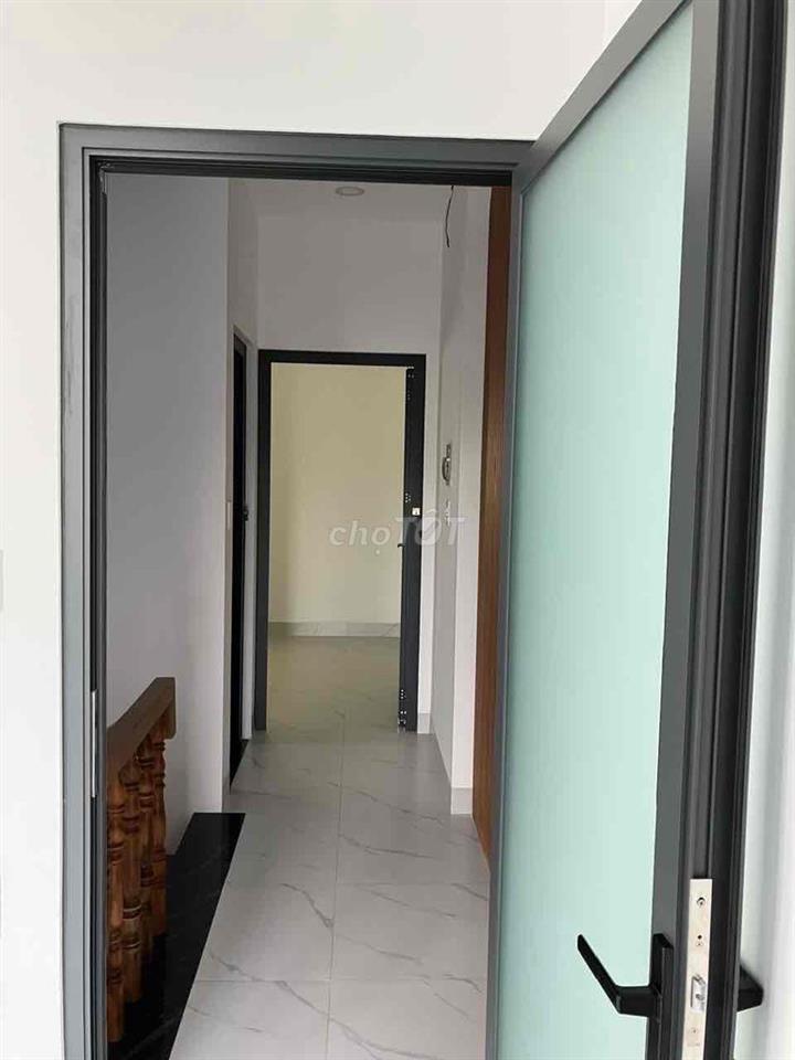 CHO THUÊ NHÀ PHAN VĂN HỚN NGAY CẦU THAM LƯƠNG GIÁ TỐT