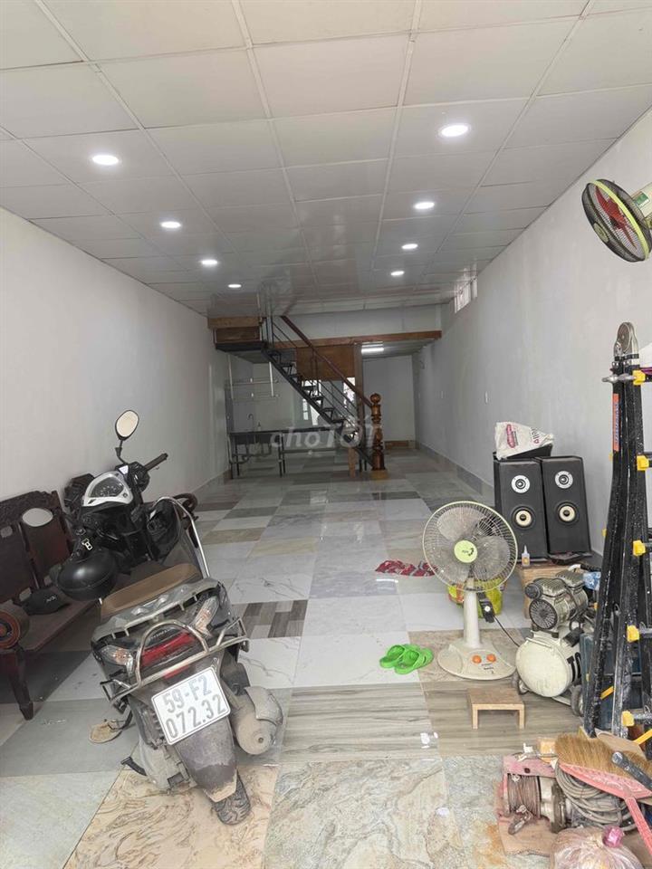 nhà rộng 60m 3pn 10tr Nguyễn Thái Sơn p5 Gò Vấp