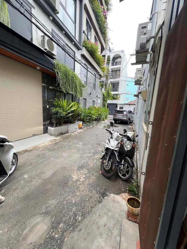 cho thuê nha nguyên căn hẻm xe hơi