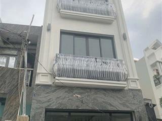nhà mới đẹp gần Lotte Mart 