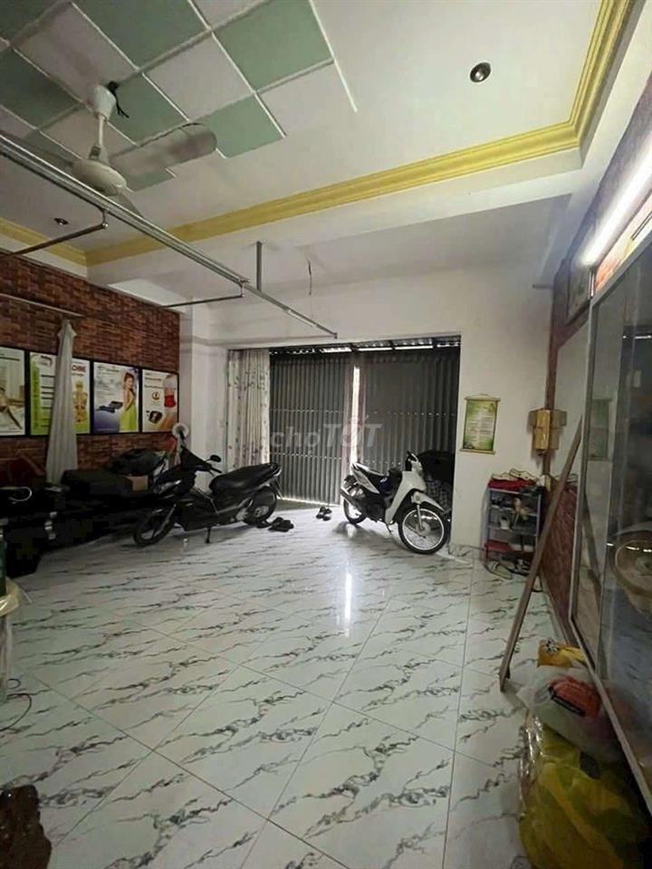 giá rẻ nhiều phòng gần trung tâm 