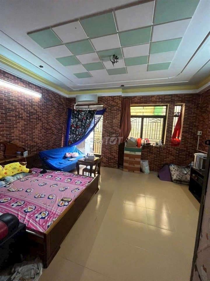 giá rẻ nhiều phòng gần trung tâm 