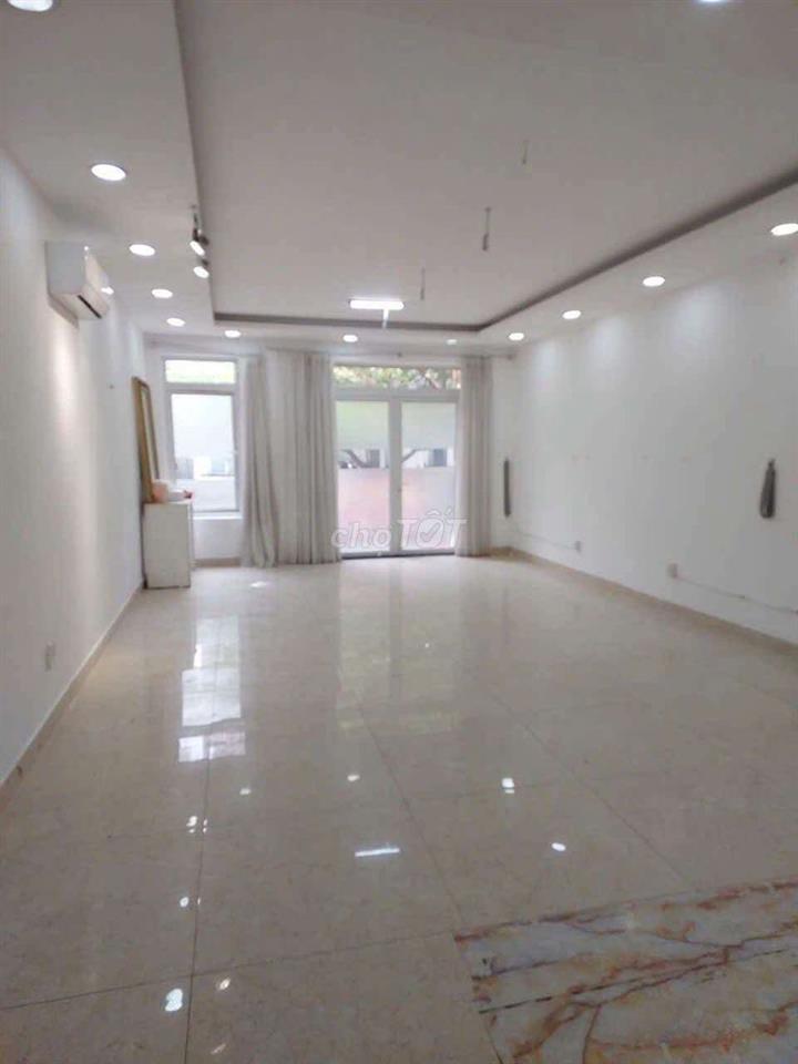 mặt bằng kinh doanh hoặc van phòng công ty 