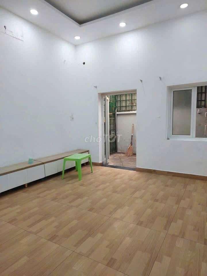 mặt bằng công ty kinh doanh spa đẹp 