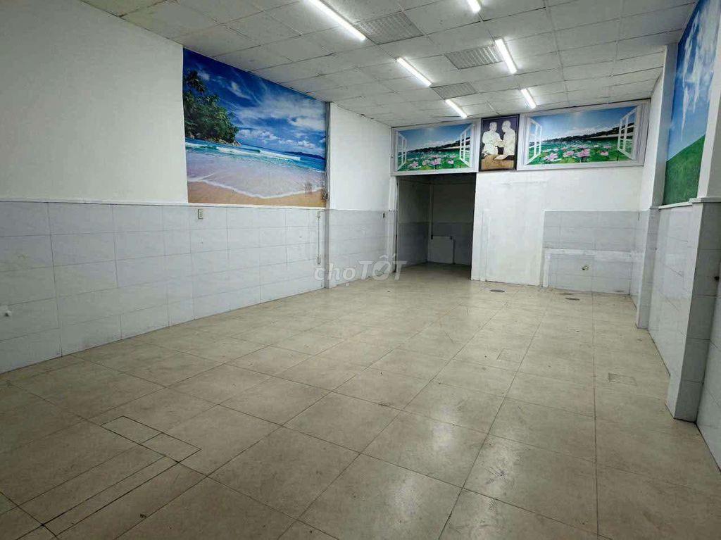 mặt bằng đẹp rộng rải 