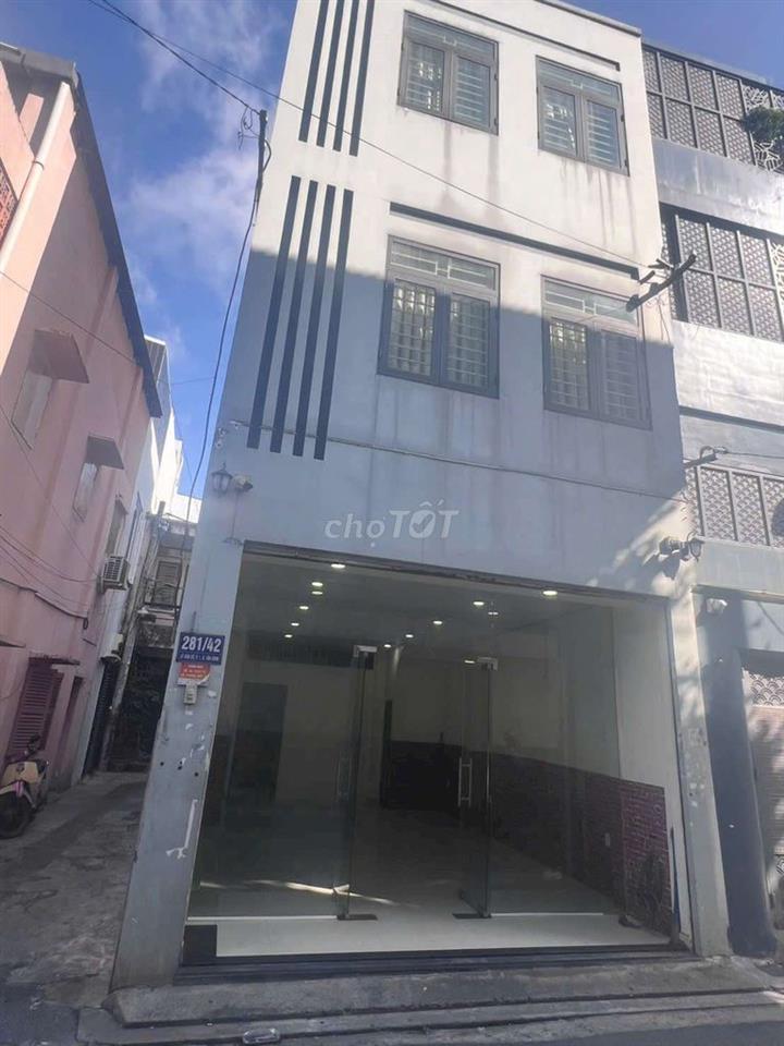 nhà trông vào ỏ ngay đầy đủ nổi that trung tâm tan bình 