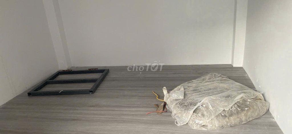 Nhà cho thuê , nguyễn văn công , chợ tân sân nhất