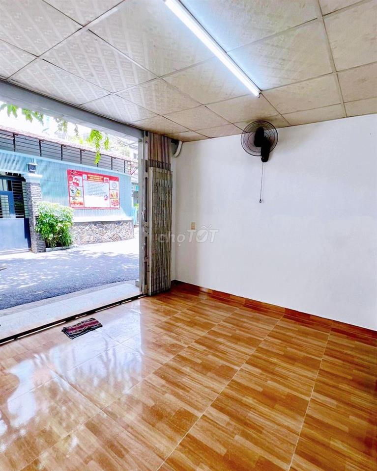 NHÀ MẶT TIỀN HẺM LỚN ĐƯỜNG NGUYỄN KIỆM GÒ VẤP - 25m2 - 𝐂𝐎́ 𝐌𝐀́𝐘 𝐋𝐀̣𝐍𝐇
