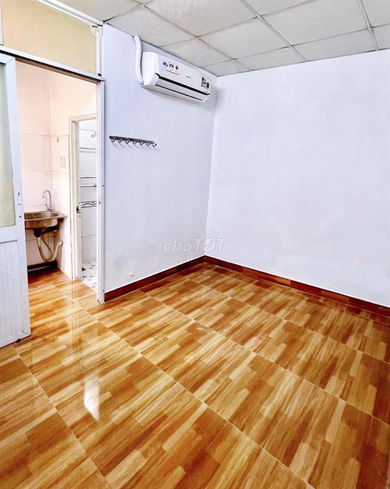 NHÀ MẶT TIỀN HẺM LỚN ĐƯỜNG NGUYỄN KIỆM GÒ VẤP - 25m2 - 𝐂𝐎́ 𝐌𝐀́𝐘 𝐋𝐀̣𝐍𝐇