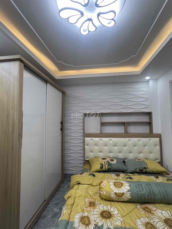 Cho thuê nhà hẻm 160 Phan Huy Ích, phường An Hội Tây, TPHCM.