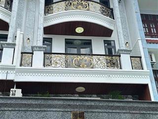 Cho thuê nhà nguyên căn 5 tầng hẻm Phan Huy Ích