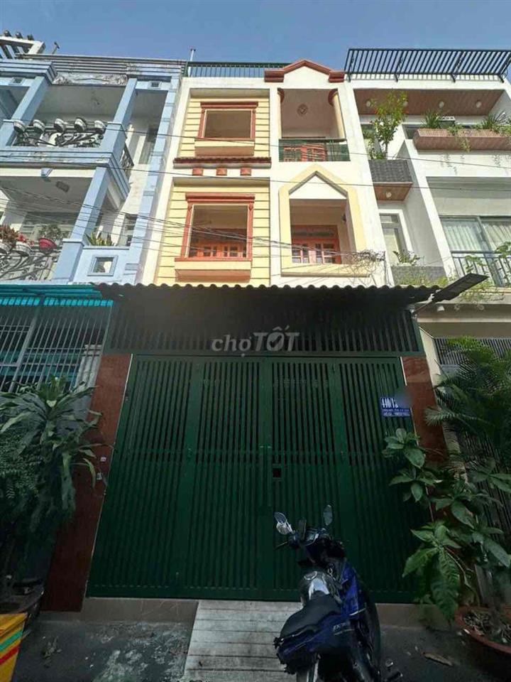cho thuê nhà Gò Vấp. nhà 3 tầng.fun nội thất