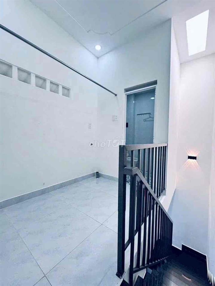 Nhà Cho Thuê Gò Vấp. 1 trệt 1 lững. nhà mới keng
