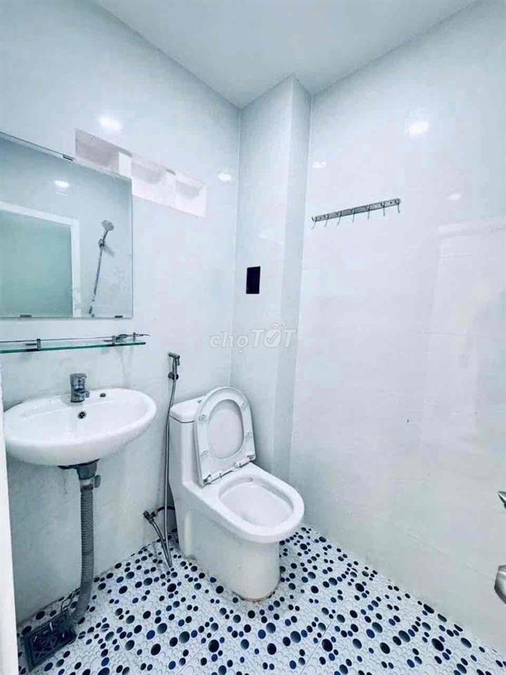 Nhà Cho Thuê Gò Vấp. 1 trệt 1 lững. nhà mới keng