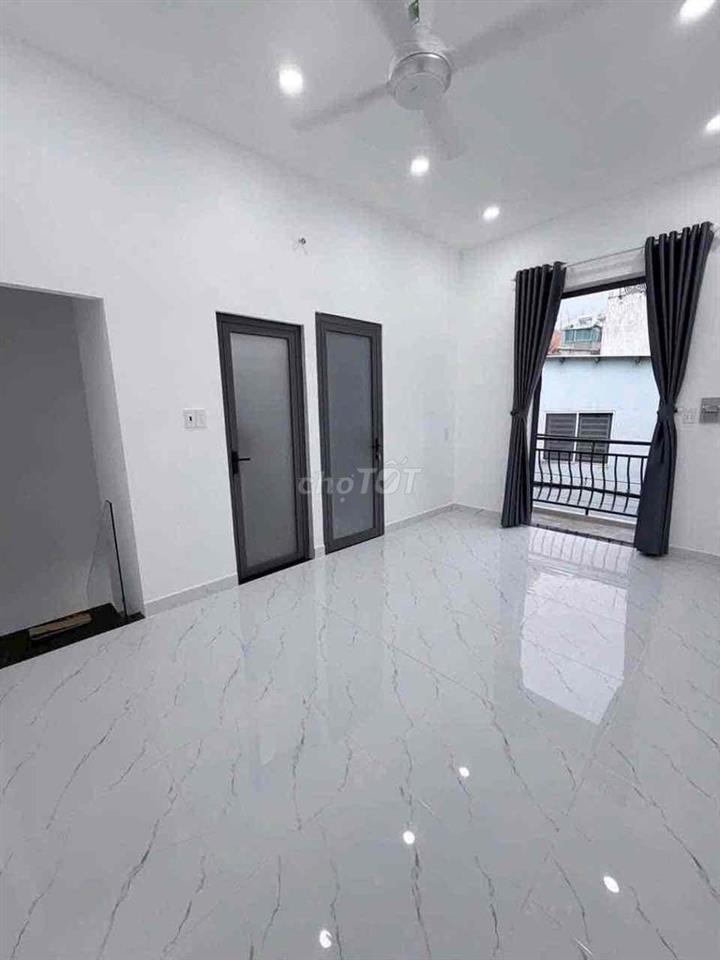 🏠 Cho thuê nhà vị trí 1358//Quang Trung phường 14 GV TPHCM  HẺM 6m THÔ