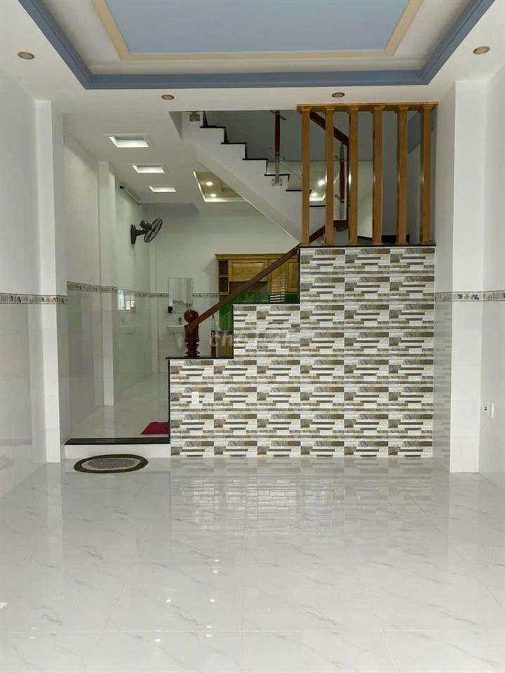 Cho thuê nhà HXH Quang Trung, T+2l+st