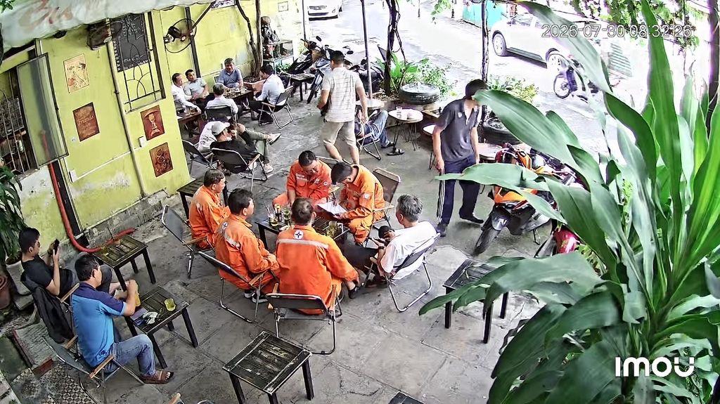 Sang quán cà phê hoạt động hơn 10 năm