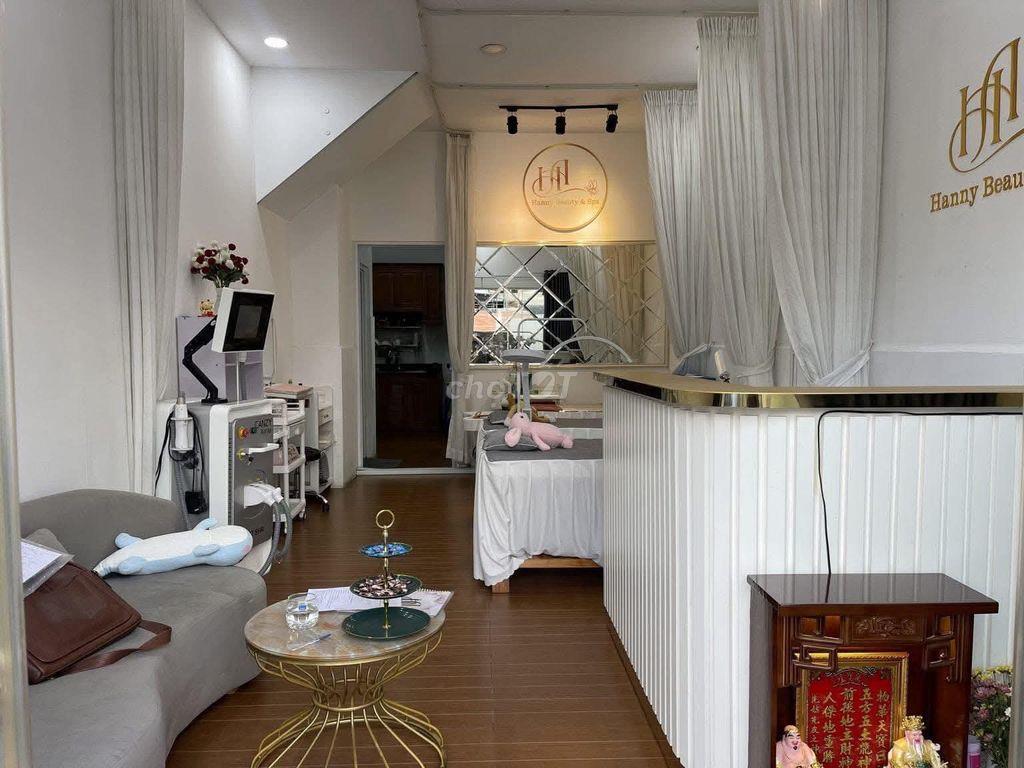 Chuyển nhượng Spa