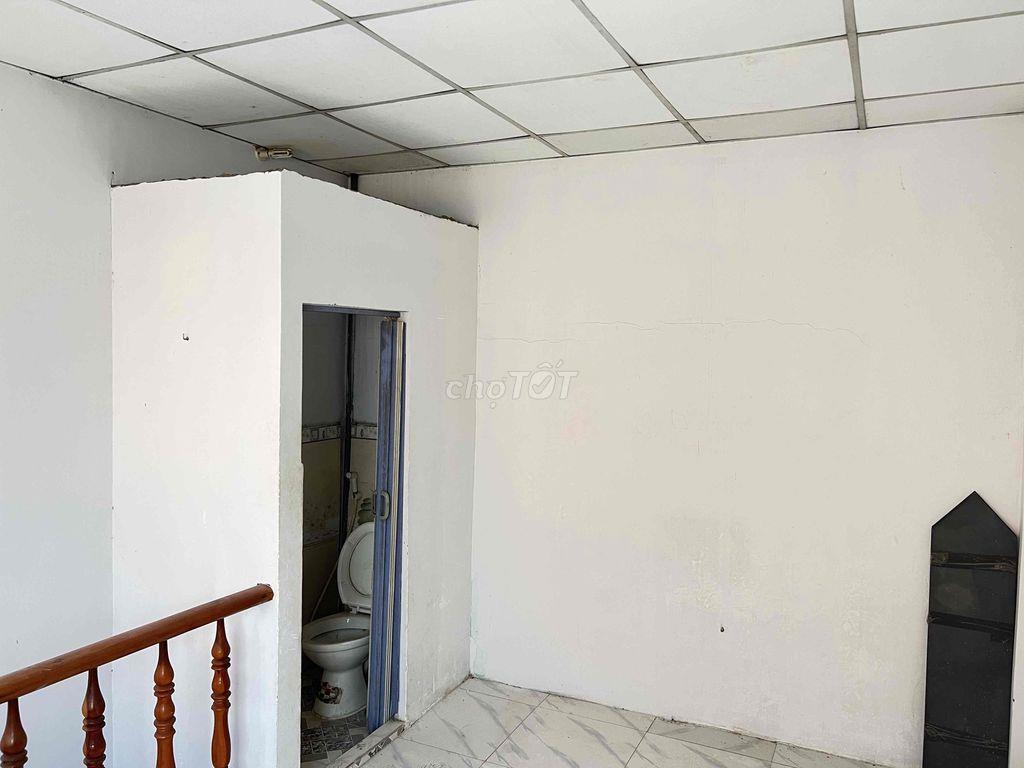 nhà nhỏ Trần thị Hè , q12