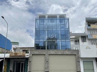 CHO THUÊ BUILDING MỚI XÂY MẶT TIỀN Đ.NGUYỄN OANH (HẦM 5 LẦU 10X22) ĐẸP