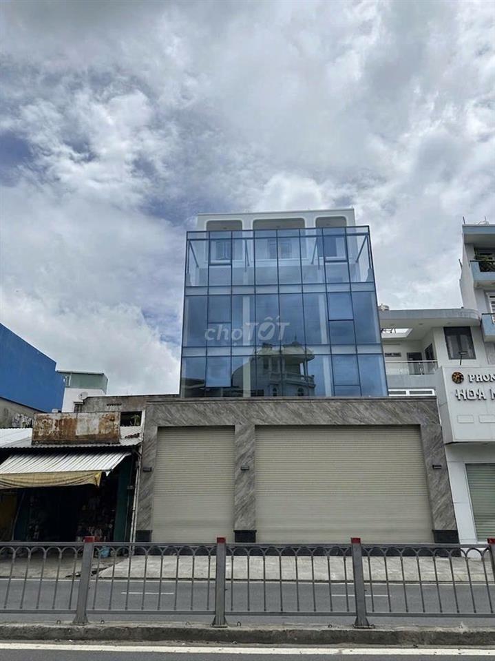 CHO THUÊ BUILDING MỚI XÂY MẶT TIỀN Đ.NGUYỄN OANH (HẦM 5 LẦU 10X22) ĐẸP