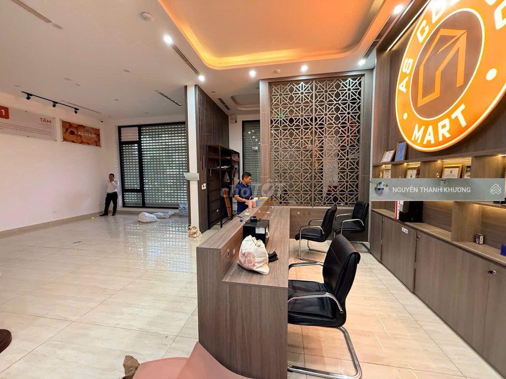 CHO THUÊ BIỆT THỰ SANG TRỌNG GÓC 2 MẶT TIỀN 3TẦNG (8X18) FULL NỘI THẤT