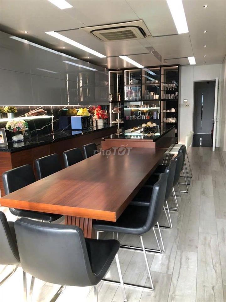 CHO THUÊ NHÀ ĐẸP FULL NỘI THẤT VĂN PHÒNG 5 TẦNG_MẶT TIỀN NGUYỄN KIỆM
