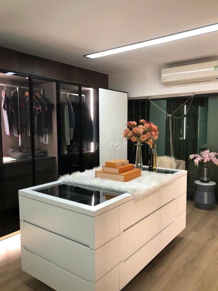 CHO THUÊ NHÀ ĐẸP FULL NỘI THẤT VĂN PHÒNG 5 TẦNG_MẶT TIỀN NGUYỄN KIỆM