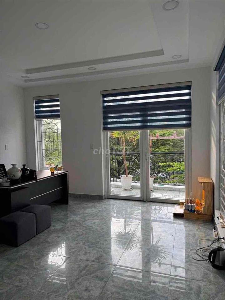 VĂN PHÒNG NGUYÊN SÀN LẦU 1 CITYLAND – 5x20M, CHỈ 8 TRIỆU