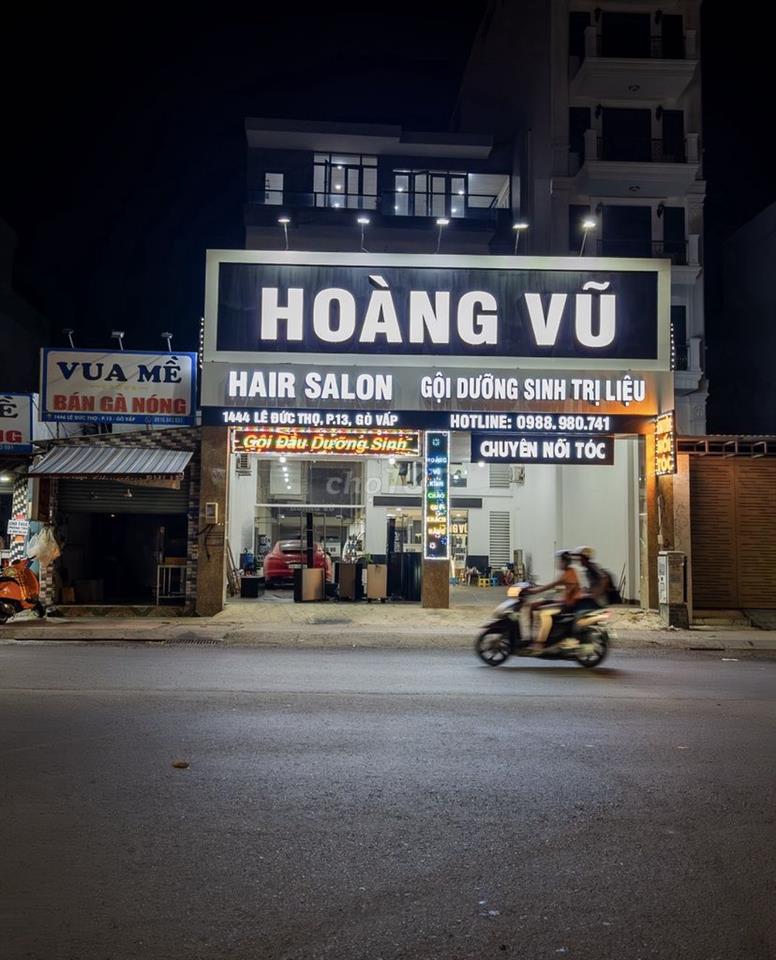 Chính chủ cho thuê mặt bằng 10x55 3 lần 1 sân thượng. Thang máy