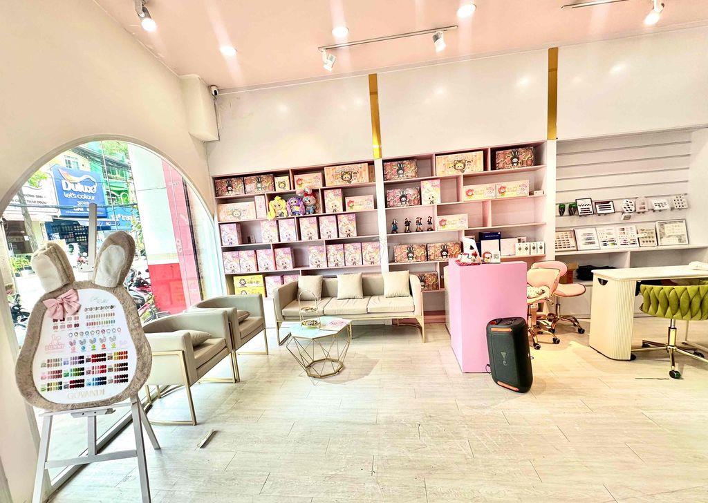 SANG TIỆM NAIL-MI-GỘI ĐẦU CAO CẤP NGAY NGÃ 4 GÒ VẤP, SIÊU RỘNG 2 LẦU