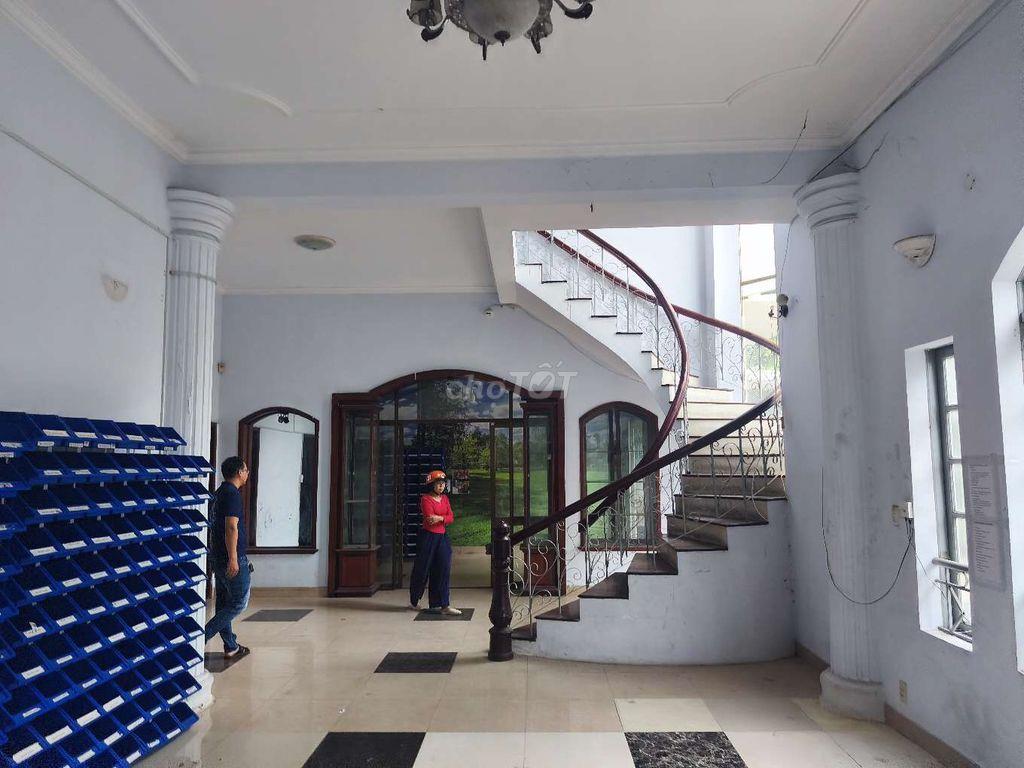 🏠❤ cho thuê mặt bằng kho xưởng 700m2 dương Quảng Hàm Gò Vấp 