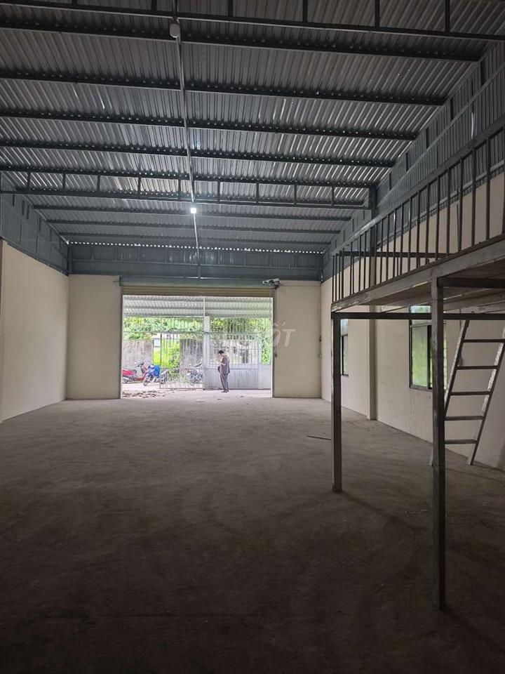 🏠💗 cho thuê kho xưởng mới 170m2 vườn lài 