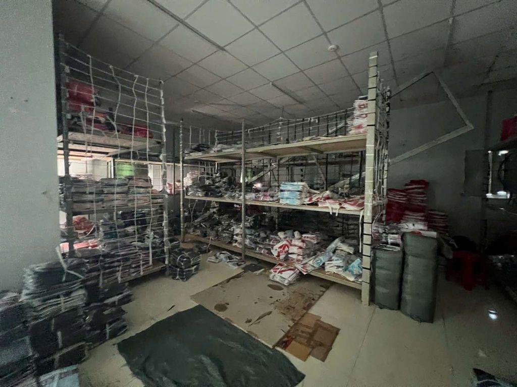 🏠💗 nhà 7(11)*18 2 lầu Nguyễn Văn quá 
