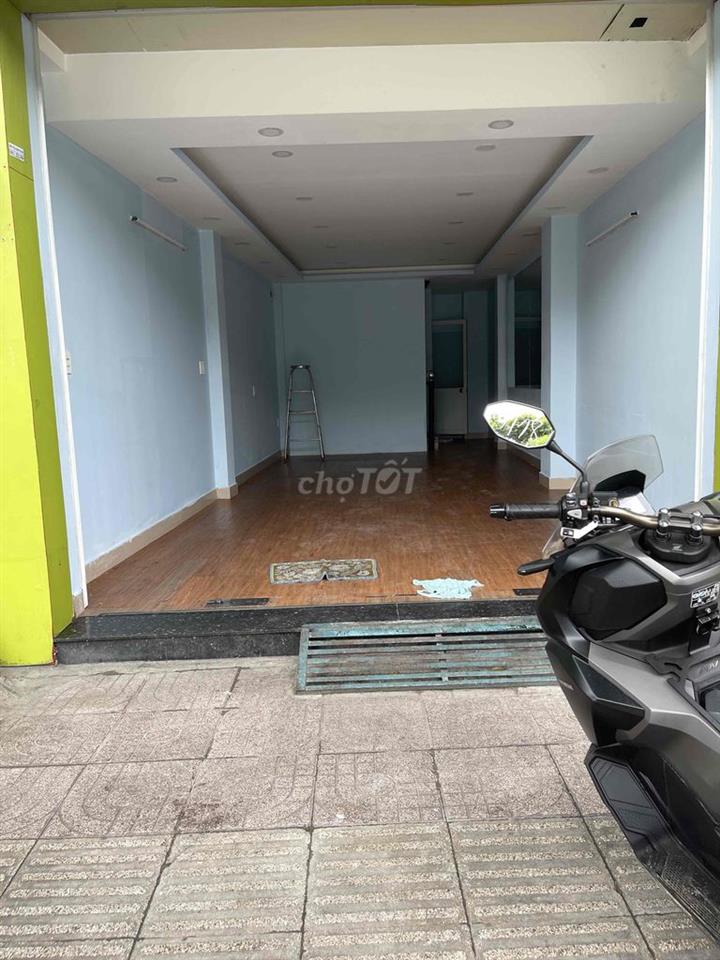 NHÀ MẶT TIỀN PHẠM VĂN ĐỒNG – NHÀ 4 TẦNG, VỊ TRÍ KINH DOANH ĐẸP