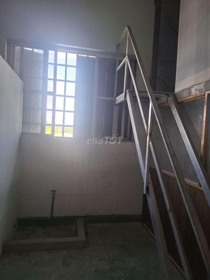 cho thue nha 4tr nga nam chua hang hoc mon