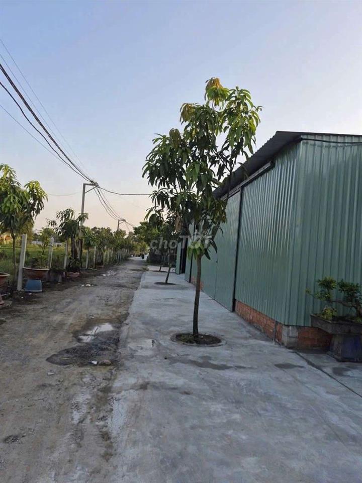 cho thue kho xuong 300m nguyen thi ngau hoc mom
