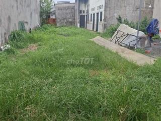 cho thue 300m co 4 phong tro hoc mon