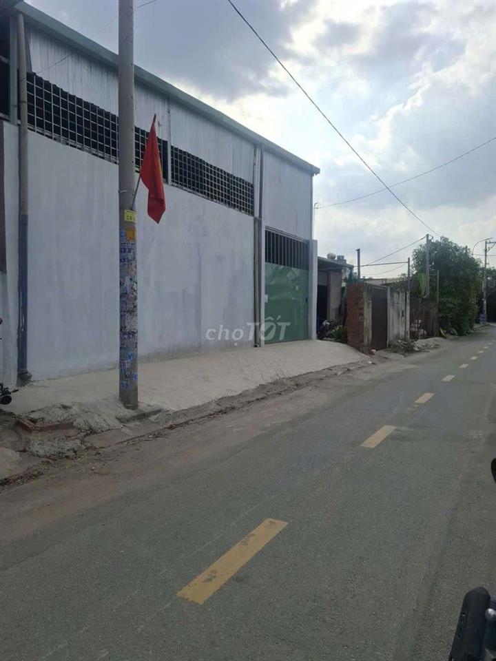 cho thue kho xuong 300m vuon lai quan 12